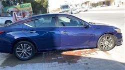 نيسان ألتيما